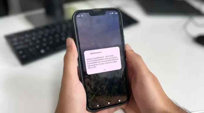 Moradores de Sombrio passam a receber alerta de mau tempo no celular