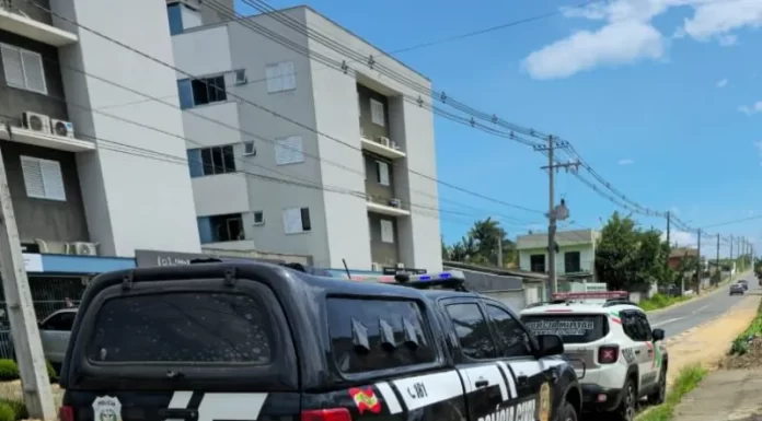 Polícias Civil e Militar cumprem mandados de busca e apreensão em Turvo