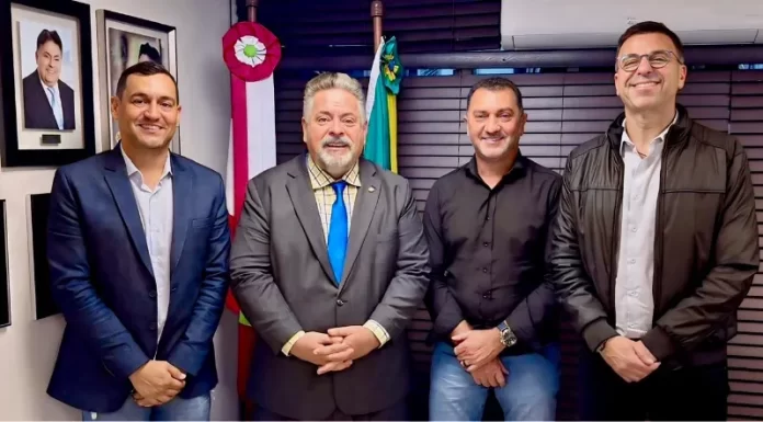 Kekinha busca recursos em Florianópolis
