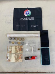 Adolescentes são apreendidos por tráfico de drogas em Balneário Arroio do Silva