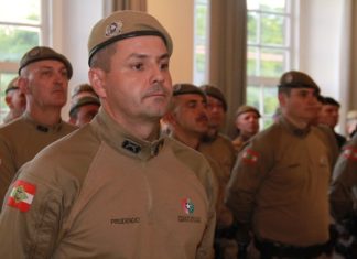 Polícia Militar de Balneário Gaivota recebe premiação Ouro no Valorem Estadual