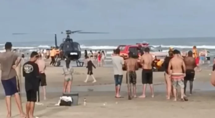 Homem é resgatado do mar após afogamento em Balneário Arroio do Silva