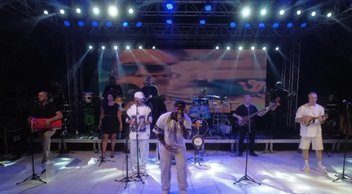 Show nacional do Exalta reúne grande público em Balneário Arroio do Silva