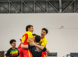 Projeto de futsal de Sombrio é aprovado pela Fesporte e amplia estrutura para atletas do município