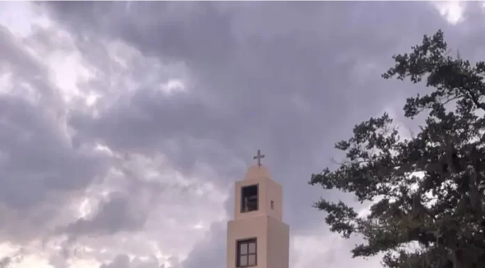 Fé e tradição reúnem centenas de fiéis na Romaria da Figueirinha em Balneário Gaivota
