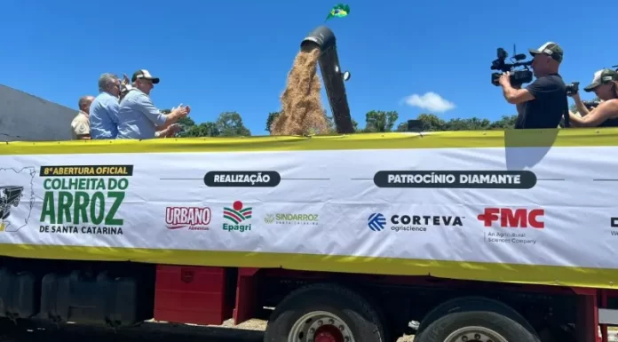 Cooperja prestigia 8ª Abertura da colheita do arroz de SC
