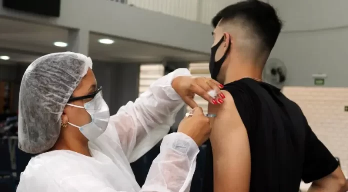 Saúde de Balneário Gaivota inicia vacinação contra a Dengue para adolescentes!