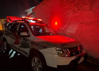 Violência doméstica termina em prisão em Passo de Torres