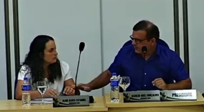 Vaiado, Agrício mostra o quão difícil é a vida das mulheres na política!