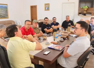 Prefeito Fanica retoma atividades e reúne secretariado para planejamento de 2026