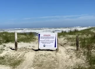 Balneário Gaivota fecha diversos pontos de acesso de veículos à faixa de areia das praias