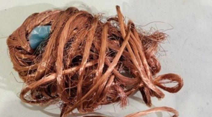 Furto de fios elétricos termina com dois homens detidos em Araranguá
