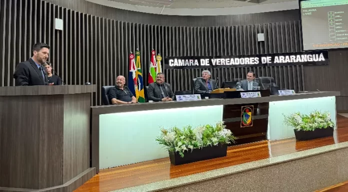 Vereador questiona cancelamento de edital e novo processo licitatório para HRA