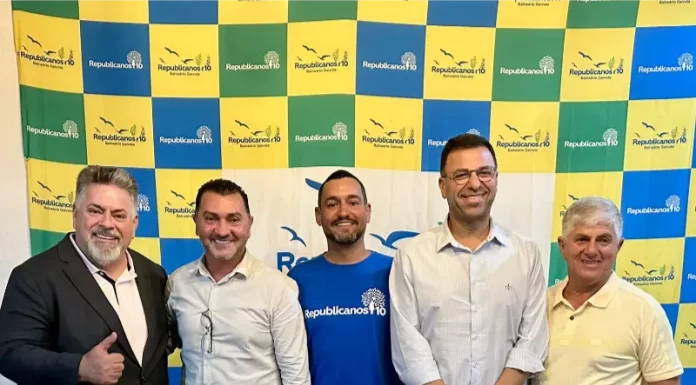 Encontro Municipal do Republicanos reúne lideranças em Balneário Gaivota