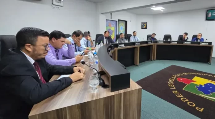 Câmara de Vereadores de Sombrio tem, hoje, a primeira entrega da medalha Padre João Reitz