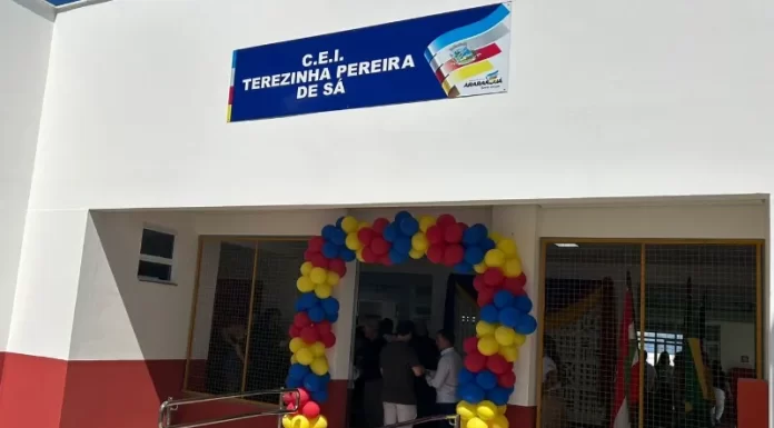 Cei Terezinha Pereira de Sá é inaugurado na Divinéia em Araranguá