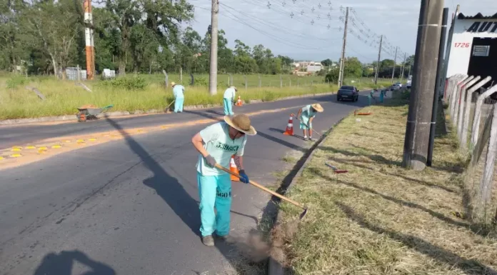 Araranguá: Secretaria de obras intensifica serviços na infraestrutura urbana