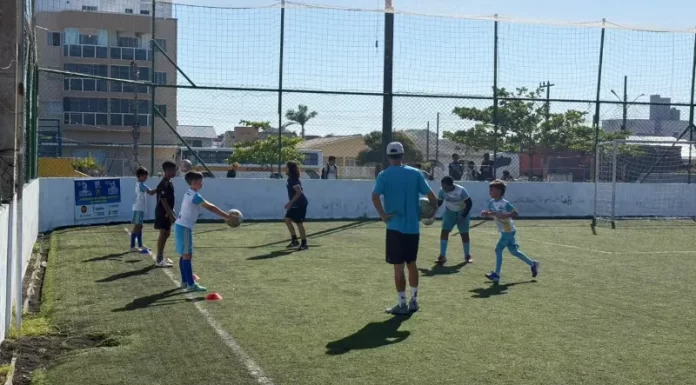 Iniciam as atividades das escolinhas de esporte em Balneário Arroio do Silva