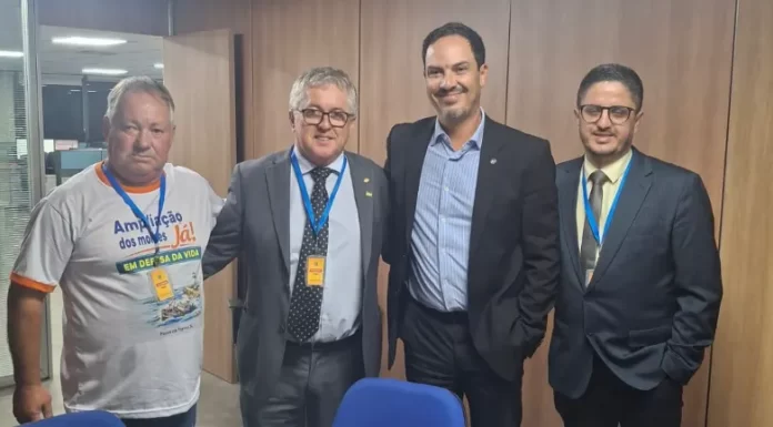 Deputado Tiago Zilli leva demanda histórica dos molhes da Barra do Rio Mampituba a Brasília