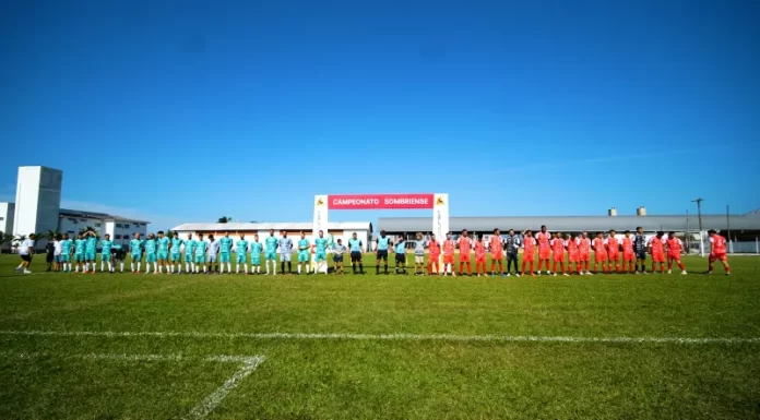 Abertura do Campeonato Sombriense de Futebol Amador 2026 reúne público e homenageia nomes da história local