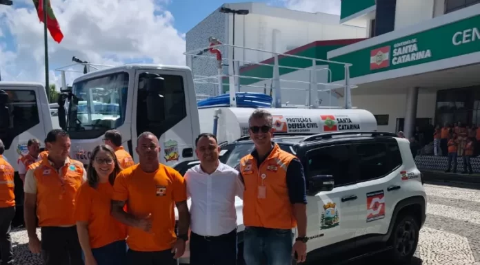 Defesa Civil de Balneário Gaivota ganha veículo 4×4 e kit de equipamentos