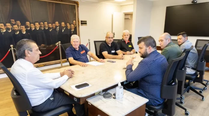 Prefeito Jorge Freitas realiza sua primeira visita ao presidente da Alesc após assumir a prefeitura de Balneário Arroio do Silva