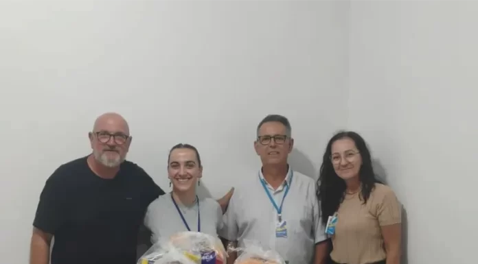 Ação solidária no 1º Torneio de Tênis arrecada cestas básicas em Balneário Arroio do Silva