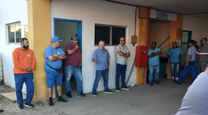 Balneário Arroio do Silva: Prefeito Jorge se reúne com a equipe da Secretaria de Obras para alinhamento de ações