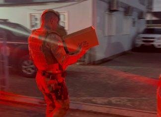 Mais de 1 kg de cocaína é apreendido pela Polícia Militar em Sombrio