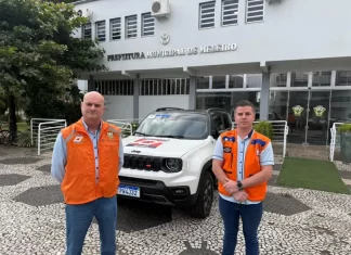 Meleiro recebe novo veículo e kit de equipamentos para fortalecer a Defesa Civil