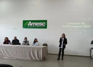 Semana da enfermagem reúne profissionais da região