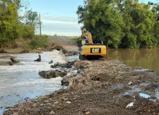 Prefeitura de Meleiro inicia obra da nova ponte da Boca do Pique