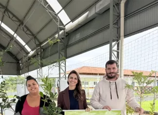 Programa Meio Ambiente no Seu Bairro leva serviços e conscientização ambiental em Sombrio