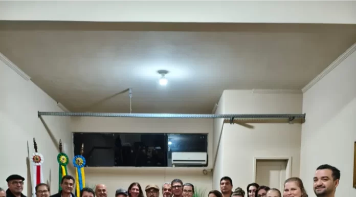Prefeitura de Praia Grande assina ordem de serviço para pavimentação de quatro ruas no Centro