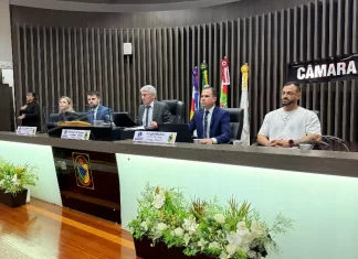 Moção de Aplausos celebra títulos e projeção internacional do atleta Lucas Campos