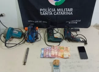 Homem é preso por tráfico de drogas, posse de arma e receptação em Araranguá