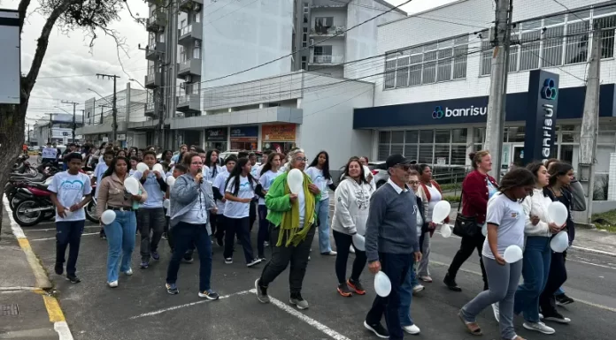 Caminhada “Passos que Transformam” reforça prevenção às drogas