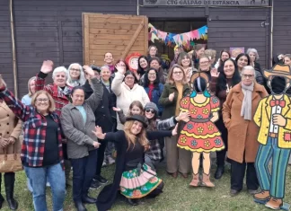 Festa Junina reúne participantes dos grupos terapêuticos Colorindo Vidas em Sombrio
