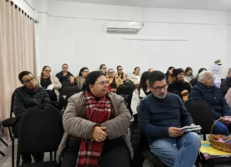 Projeto Girassol reúne profissionais da rede municipal de Sombrio