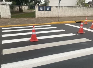 Araranguá: faixas de pedestres recebem revitalização