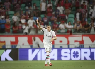 Fluminense anuncia saída de Davi Schuindt para clube de Portugal