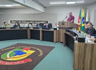 Câmara de Vereadores de Sombrio aprova Moção a motoristas da educação