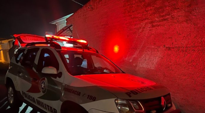 Homem é preso por tráfico de drogas após denúncias em Turvo