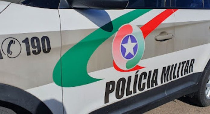 Homem é preso por dívida de pensão alimentícia em Araranguá
